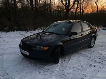 Авто BMW 3 Series 2002 № 8780621