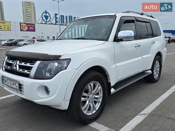 Авто Mitsubishi Pajero Wagon 2013 № 8780661