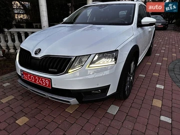 Авто Skoda Octavia Scout 2017 № 8780813