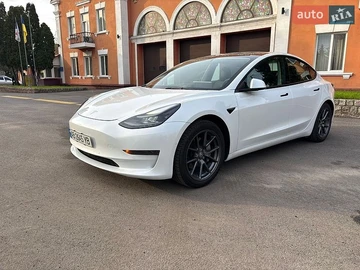 Авто Tesla Model 3 2022 № 8780814