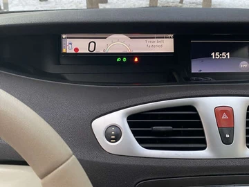 Авто Renault Grand Scenic 2010 № 8780970
