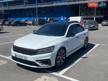 Авто Volkswagen Passat 2018 № 8781136