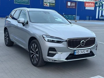 Авто Volvo Xc60 2023 № 8781394