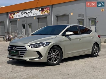 Авто Hyundai Elantra 2018 № 8781474