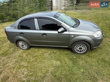 Авто Chevrolet Aveo 2009 № 8781684