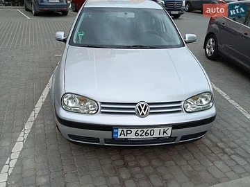 Авто Volkswagen Golf 2002 № 8781809