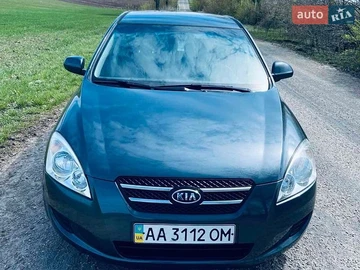 Авто KIA Ceed 2008 № 8781811