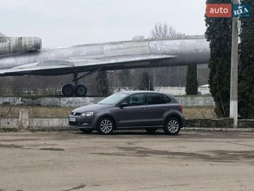 Авто Volkswagen Polo 2011 № 8781818