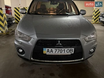 Авто Mitsubishi Outlander 2011 № 8781853