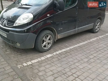 Авто Renault Trafic 2013 № 8781924