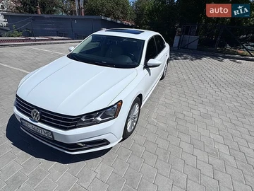 Авто Volkswagen Passat 2016 № 8781936