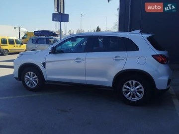 Авто Mitsubishi Rvr 2023 № 8782044