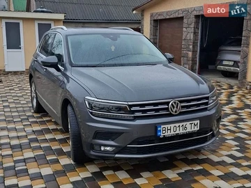 Авто Volkswagen Tiguan 2019 № 8782055