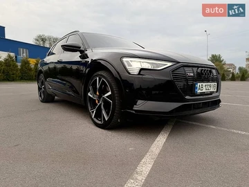 Авто Audi E-Tron 2018 № 8782063
