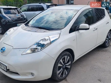 Авто Nissan Leaf 2013 № 8782272