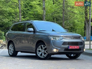 Авто Mitsubishi Outlander 2014 № 8782475