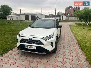 Авто Toyota Rav4 2018 № 8782513