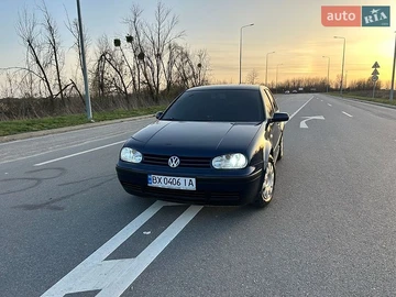 Авто Volkswagen Golf 2003 № 8782766