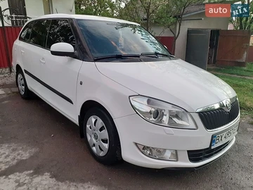 Авто Skoda Fabia 2012 № 8782787