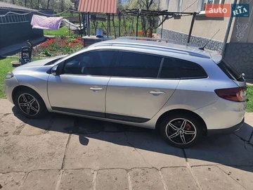 Авто Renault Megane 2011 № 8782899
