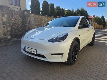 Авто Tesla Model Y 2022 № 8783299