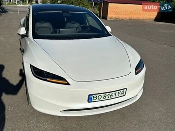 Авто Tesla Model 3 2024 № 8783302