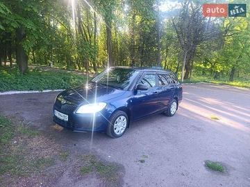 Авто Skoda Fabia 2010 № 8783480
