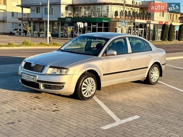 Авто Skoda Superb 2002 № 8783485