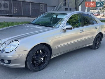 Авто Mercedes E-Class 2003 № 8783497