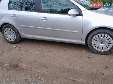 Авто Volkswagen Golf 2006 № 8783498