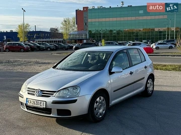 Авто Volkswagen Golf 2005 № 8783500