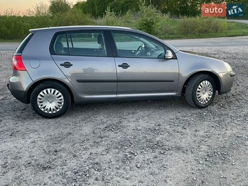 Авто Volkswagen Golf 2005 № 8783502
