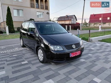 Авто Volkswagen Touran 2006 № 8783504