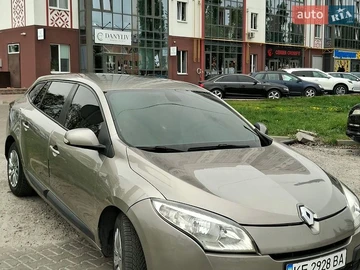 Авто Renault Megane 2010 № 8783510