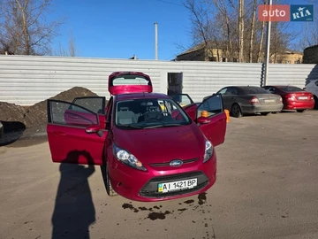 Авто Ford Fiesta 2011 № 8783653