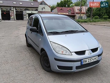 Авто Mitsubishi Colt 2004 № 8783743