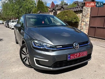 Авто Volkswagen E-Golf 2017 № 8783750