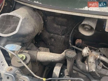 Авто Volkswagen Transporter 2000 № 8783790