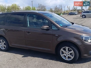 Авто Volkswagen Touran 2013 № 8783827
