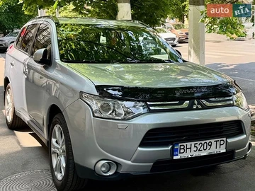 Авто Mitsubishi Outlander 2012 № 8783873