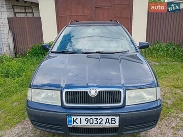 Авто Skoda Octavia 2004 № 8783910