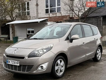 Авто Renault Grand Scenic 2010 № 8783913