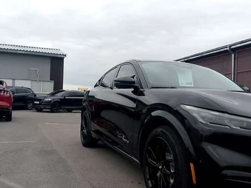 Авто Ford Mustang 2021 № 8784168
