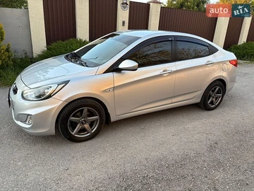 Авто Hyundai Accent 2011 № 8784272