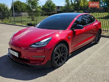 Авто Tesla Model 3 2018 № 8784307