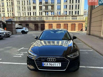 Авто Audi A4 2022 № 8784462