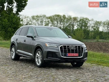 Авто Audi Q7 2021 № 8784471