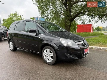 Авто Opel Zafira 2011 № 8784501