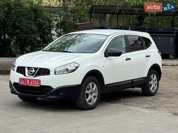 Авто Nissan Qashqai 2 2011 № 8784660