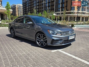 Авто Volkswagen Passat 2018 № 8784692